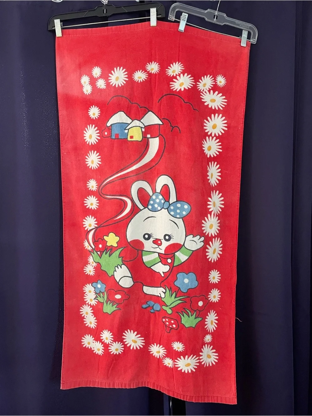 Vintage Sassoon Cute Red Bunny Daisy Graphic Beach Towel unique rare swim